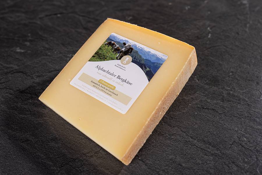 Bergkäse der Alpbachtaler Heumilchkäserei